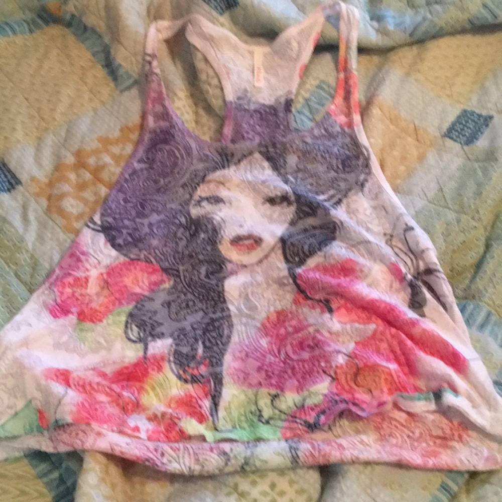 Cute geisha sheer tank racer back medium